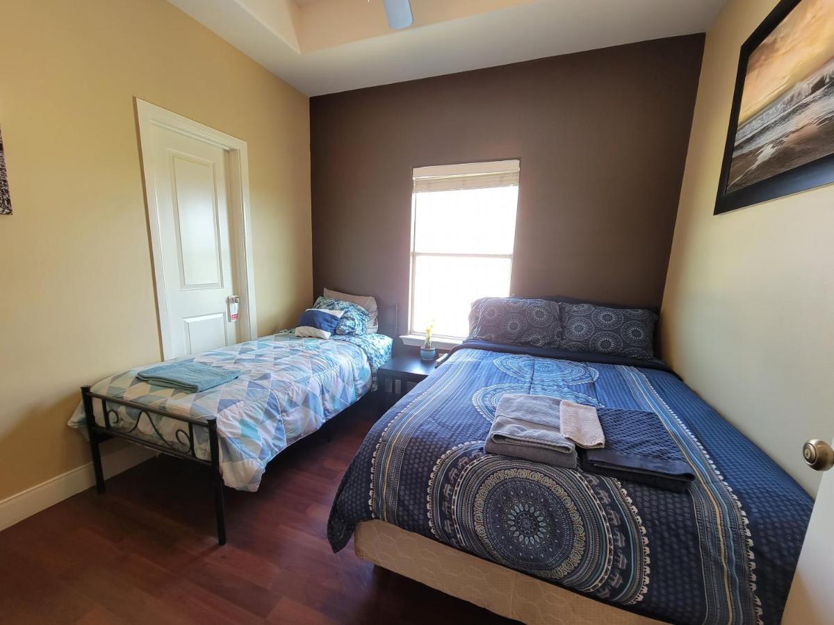 Modern, Private, Smart 4 Bedroom Condo In Desirable Location In Mcallen With Pool! מראה חיצוני תמונה
