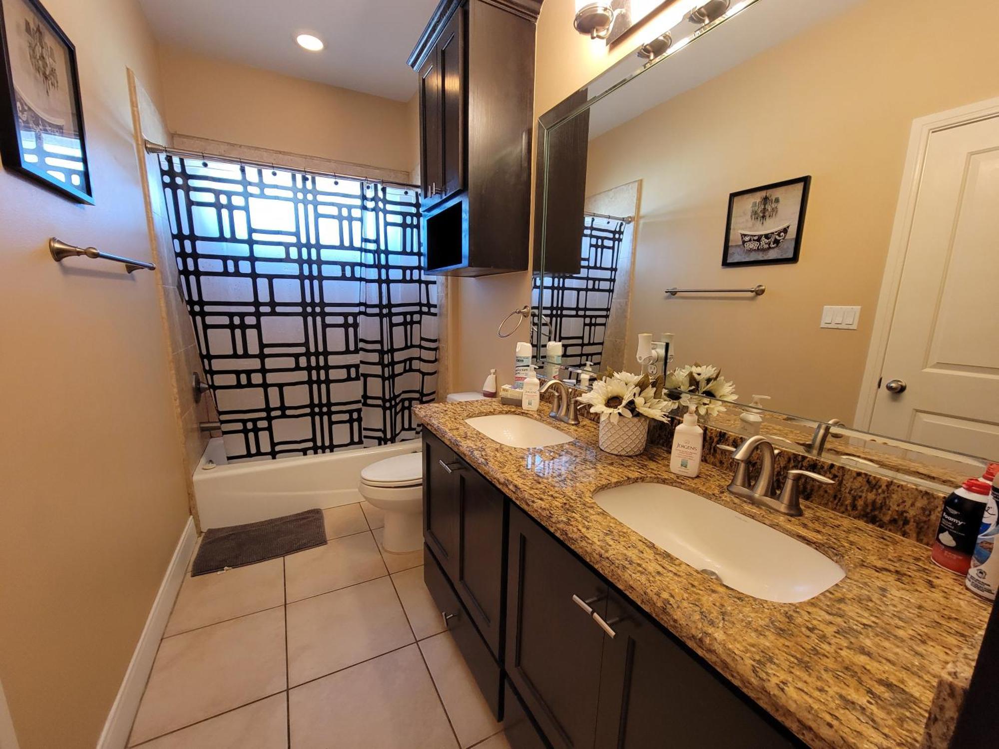 Modern, Private, Smart 4 Bedroom Condo In Desirable Location In Mcallen With Pool! מראה חיצוני תמונה
